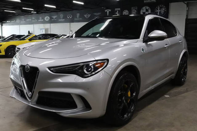 2019 Alfa Romeo Stelvio Quadrifoglio AWD photo