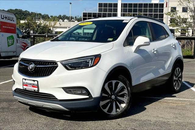 2017 Buick Encore Essence FWD photo