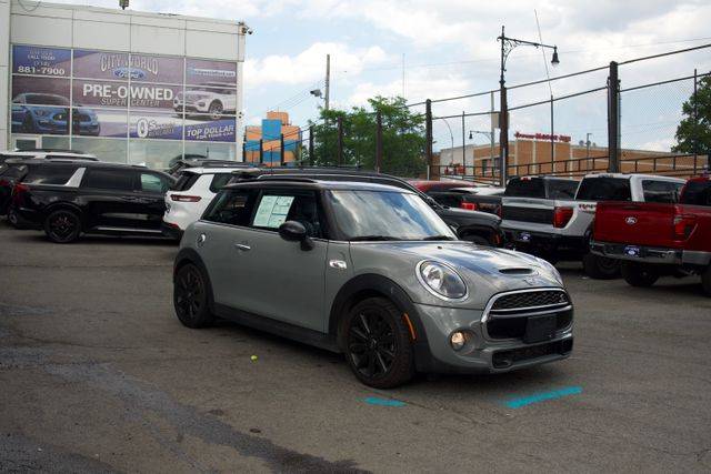 2019 MINI Hardtop 2 Door Cooper S FWD photo