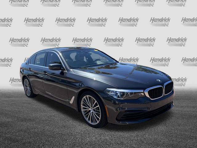 2019 BMW 5 Series 540i RWD photo