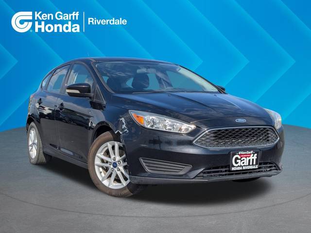 2017 Ford Focus SE FWD photo