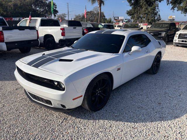 2018 Dodge Challenger R/T RWD photo