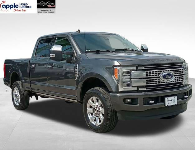 2019 Ford F-250 Super Duty Platinum 4WD photo