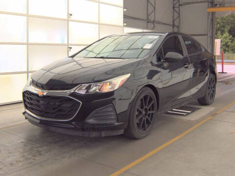 2019 Chevrolet Cruze LS FWD photo