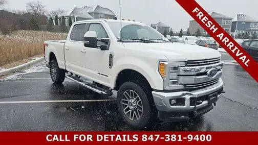 2019 Ford F-350 Super Duty LARIAT 4WD photo