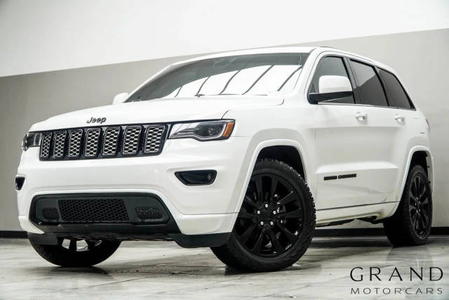2019 Jeep Grand Cherokee Altitude 4WD photo