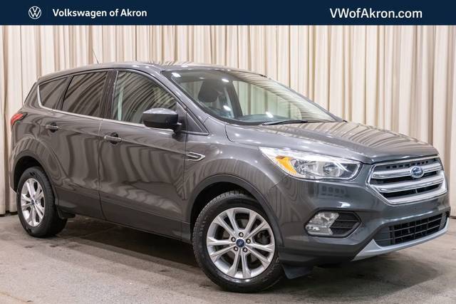 2019 Ford Escape SE FWD photo
