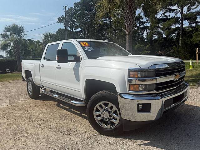 2019 Chevrolet Silverado 2500HD LT 4WD photo