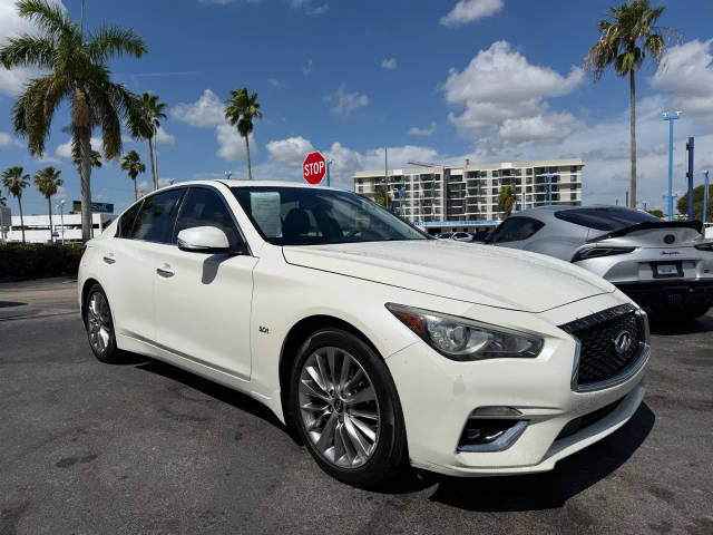 2019 Infiniti Q50 3.0t LUXE RWD photo