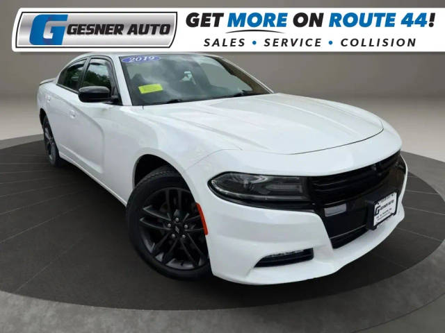 2019 Dodge Charger SXT AWD photo