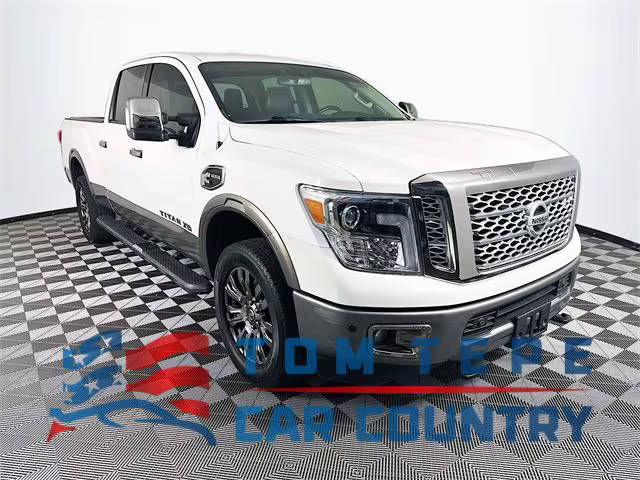 2019 Nissan Titan XD Platinum Reserve 4WD photo