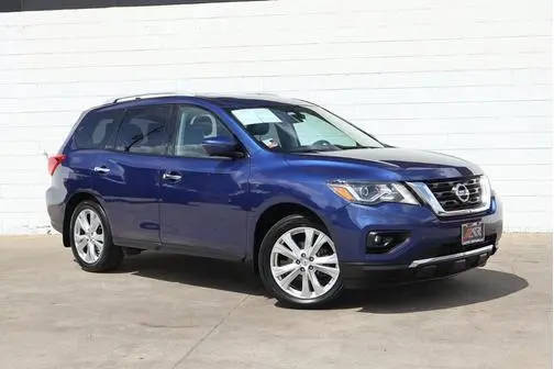 2019 Nissan Pathfinder SL 4WD photo
