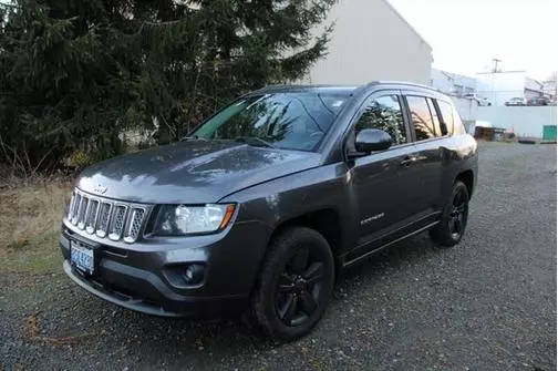 2016 Jeep Compass Latitude FWD photo