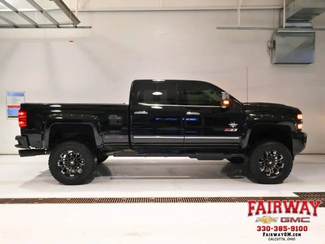 2019 Chevrolet Silverado 2500HD LTZ 4WD photo