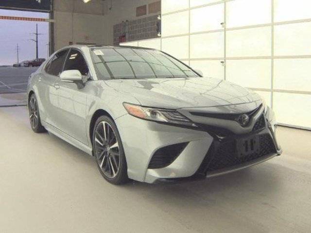 2019 Toyota Camry XSE FWD photo