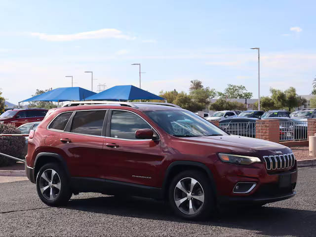 2019 Jeep Cherokee Limited FWD photo