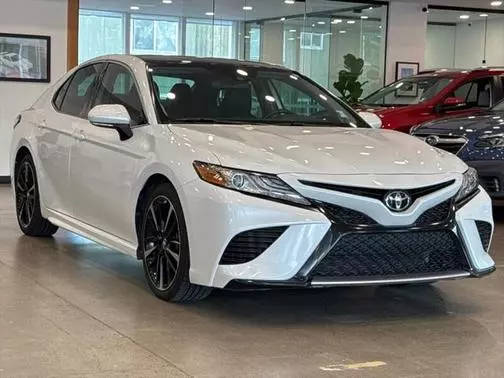 2019 Toyota Camry XSE V6 FWD photo