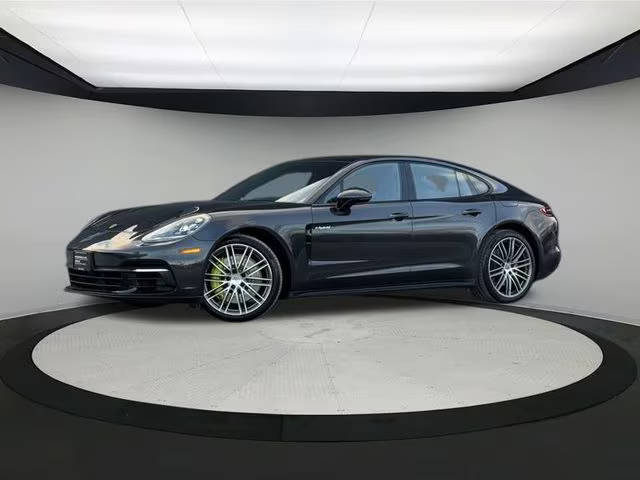 2018 Porsche Panamera 4 E-Hybrid AWD photo