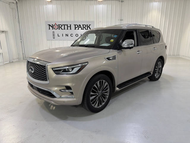 2019 Infiniti QX80 LUXE RWD photo