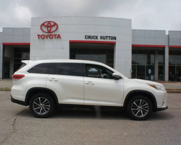 2019 Toyota Highlander XLE FWD photo