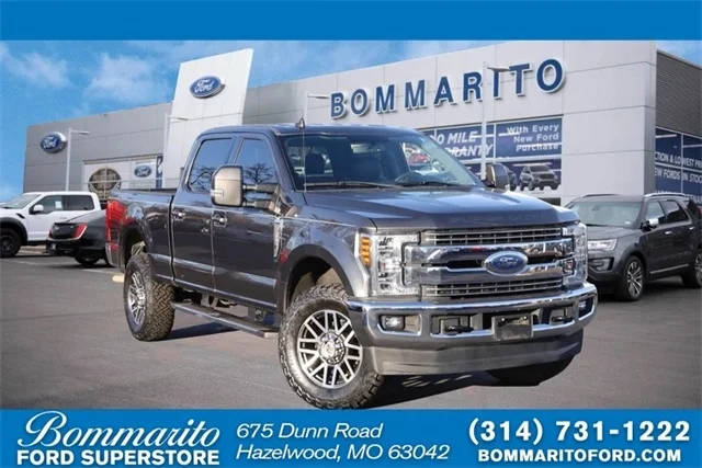 2019 Ford F-250 Super Duty LARIAT 4WD photo