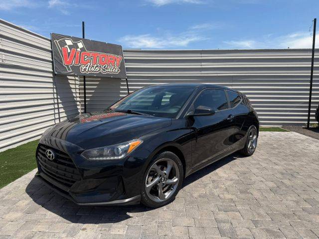 2019 Hyundai Veloster 2.0 FWD photo