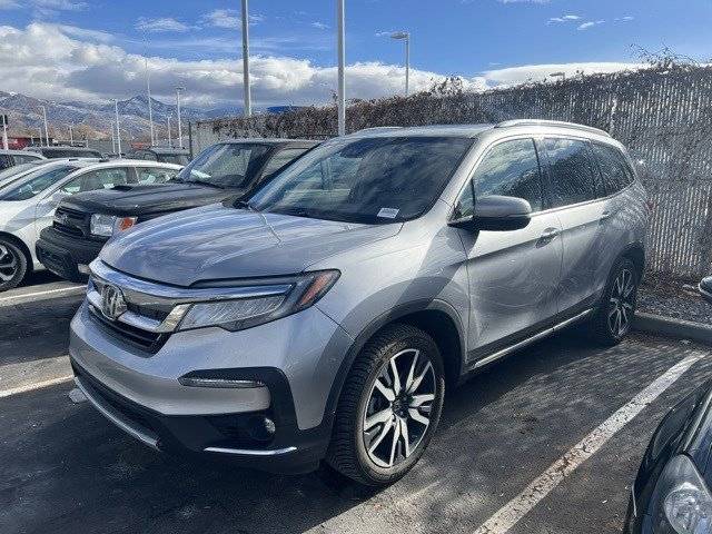 2019 Honda Pilot Touring 8-Passenger AWD photo