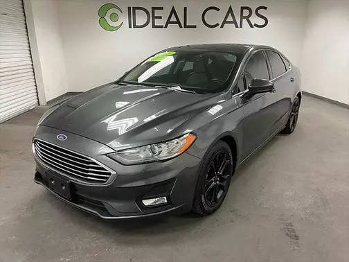 2019 Ford Fusion SE FWD photo