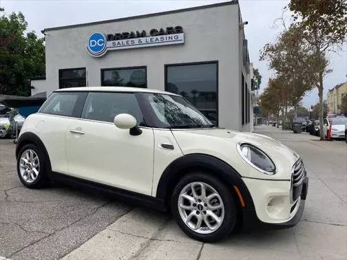 2019 MINI Hardtop 2 Door Cooper FWD photo