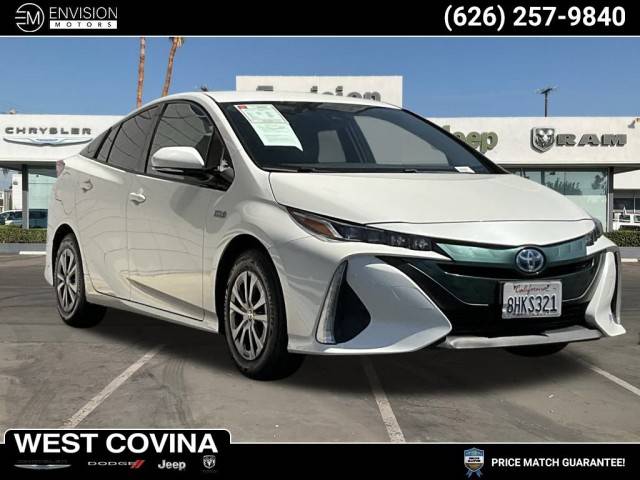 2018 Toyota Prius Prime Premium FWD photo