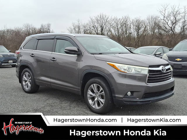 2015 Toyota Highlander XLE AWD photo