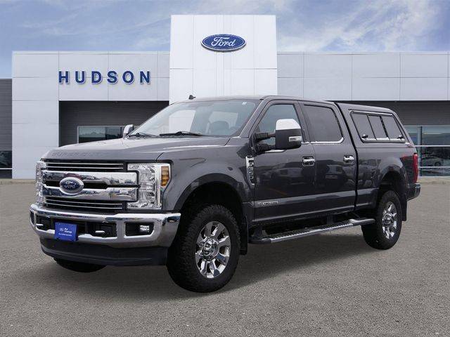 2019 Ford F-350 Super Duty LARIAT 4WD photo