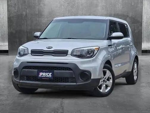 2017 Kia Soul Base FWD photo