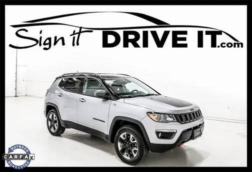 2017 Jeep Compass Trailhawk 4WD photo