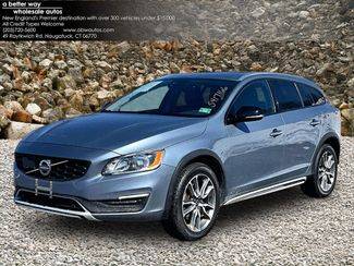 2018 Volvo V60 Cross Country  AWD photo