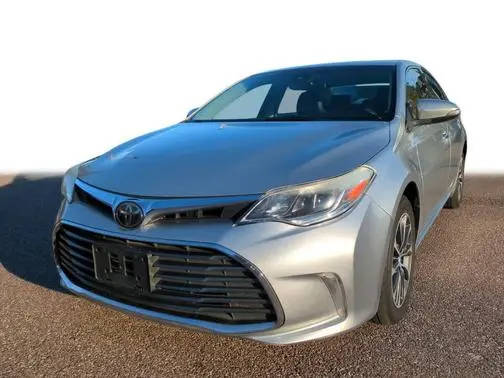 2018 Toyota Avalon XLE FWD photo