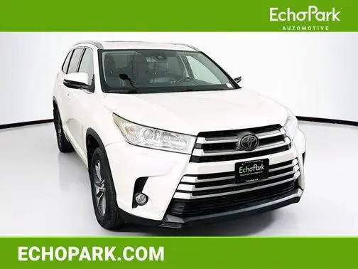 2018 Toyota Highlander XLE AWD photo