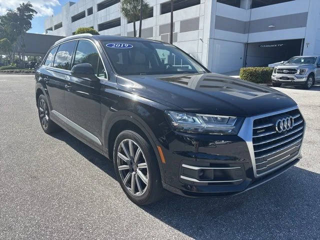 2019 Audi Q7 Premium Plus AWD photo
