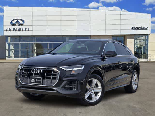 2019 Audi Q8 Premium AWD photo