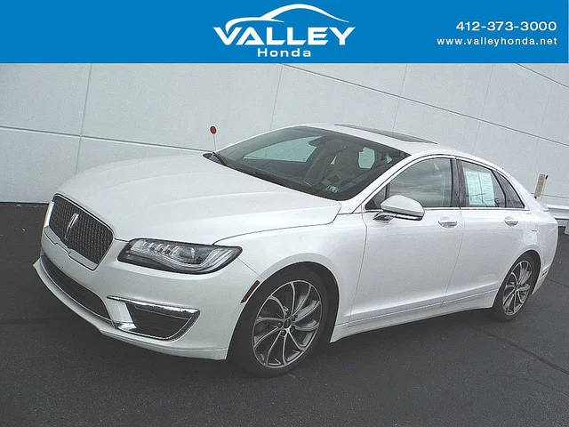 2019 Lincoln MKZ Hybrid Reserve I FWD photo
