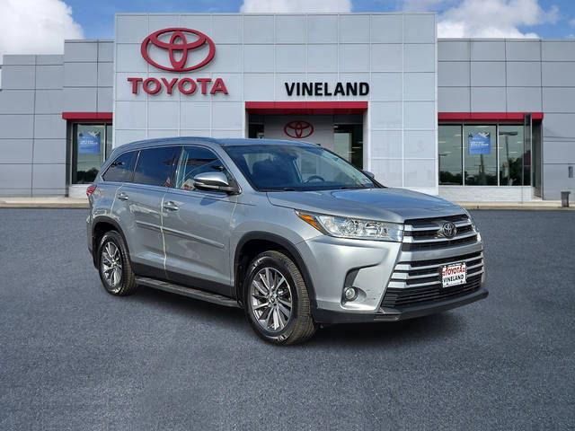 2019 Toyota Highlander XLE AWD photo