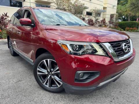 2019 Nissan Pathfinder Platinum FWD photo