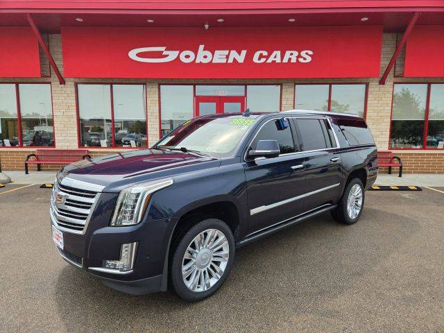 2019 Cadillac Escalade ESV Platinum RWD photo