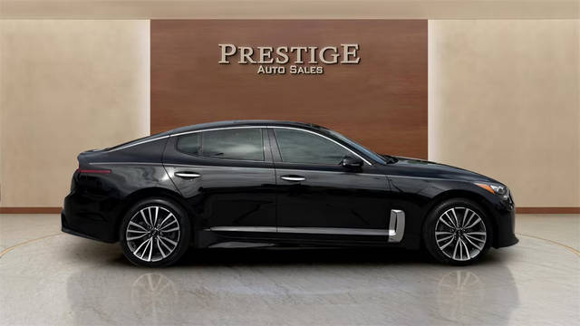 2019 Kia Stinger Premium RWD photo