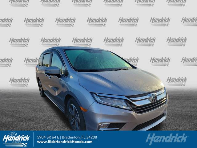 2019 Honda Odyssey Touring FWD photo