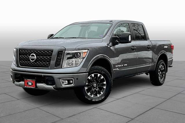 2019 Nissan Titan PRO-4X 4WD photo
