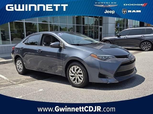 2019 Toyota Corolla LE FWD photo