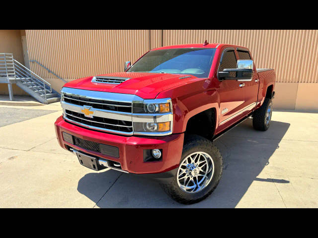 2019 Chevrolet Silverado 3500HD High Country 4WD photo