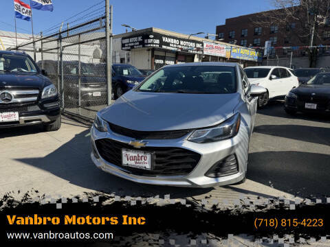 2019 Chevrolet Cruze LT FWD photo