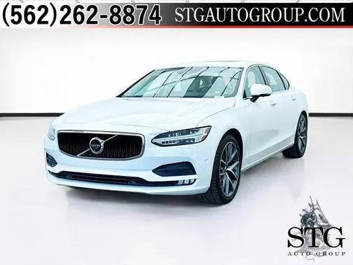 2018 Volvo S90 Momentum AWD photo